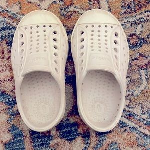 Natives - Toddler size 5